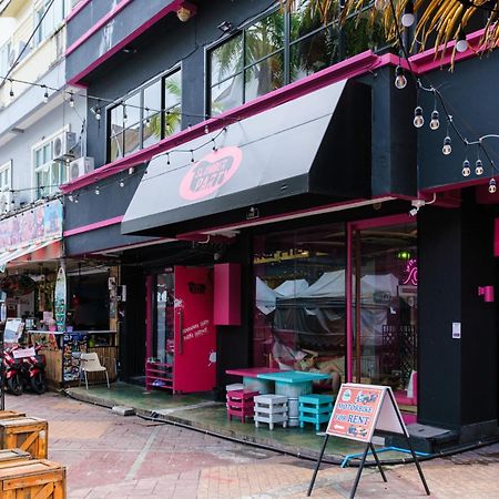 Хостел Slumber Surf Phuket Kata Экстерьер фото