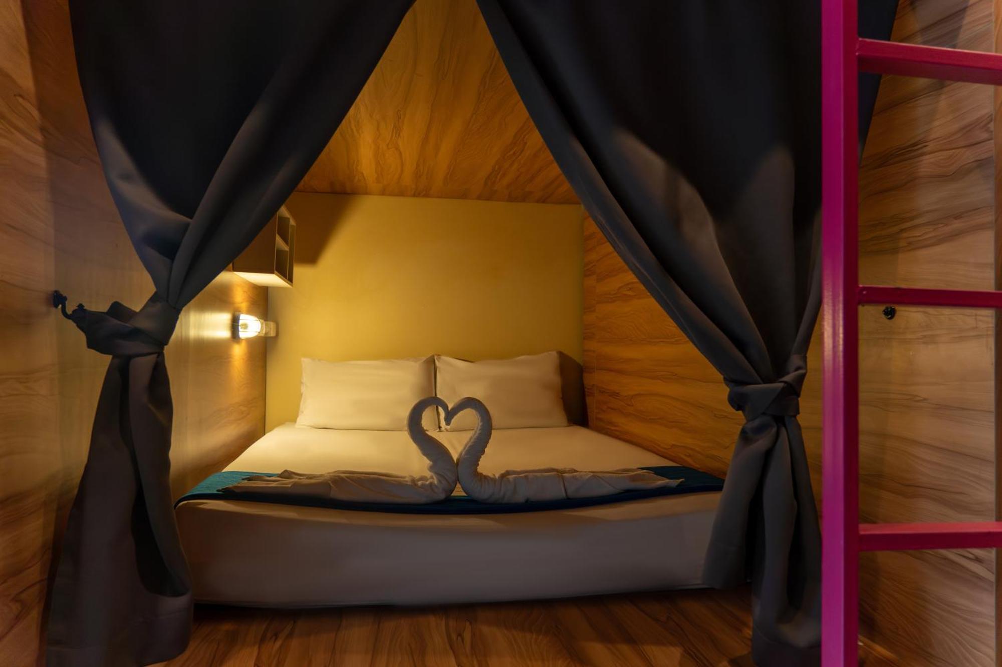 Хостел Slumber Surf Phuket Kata Экстерьер фото