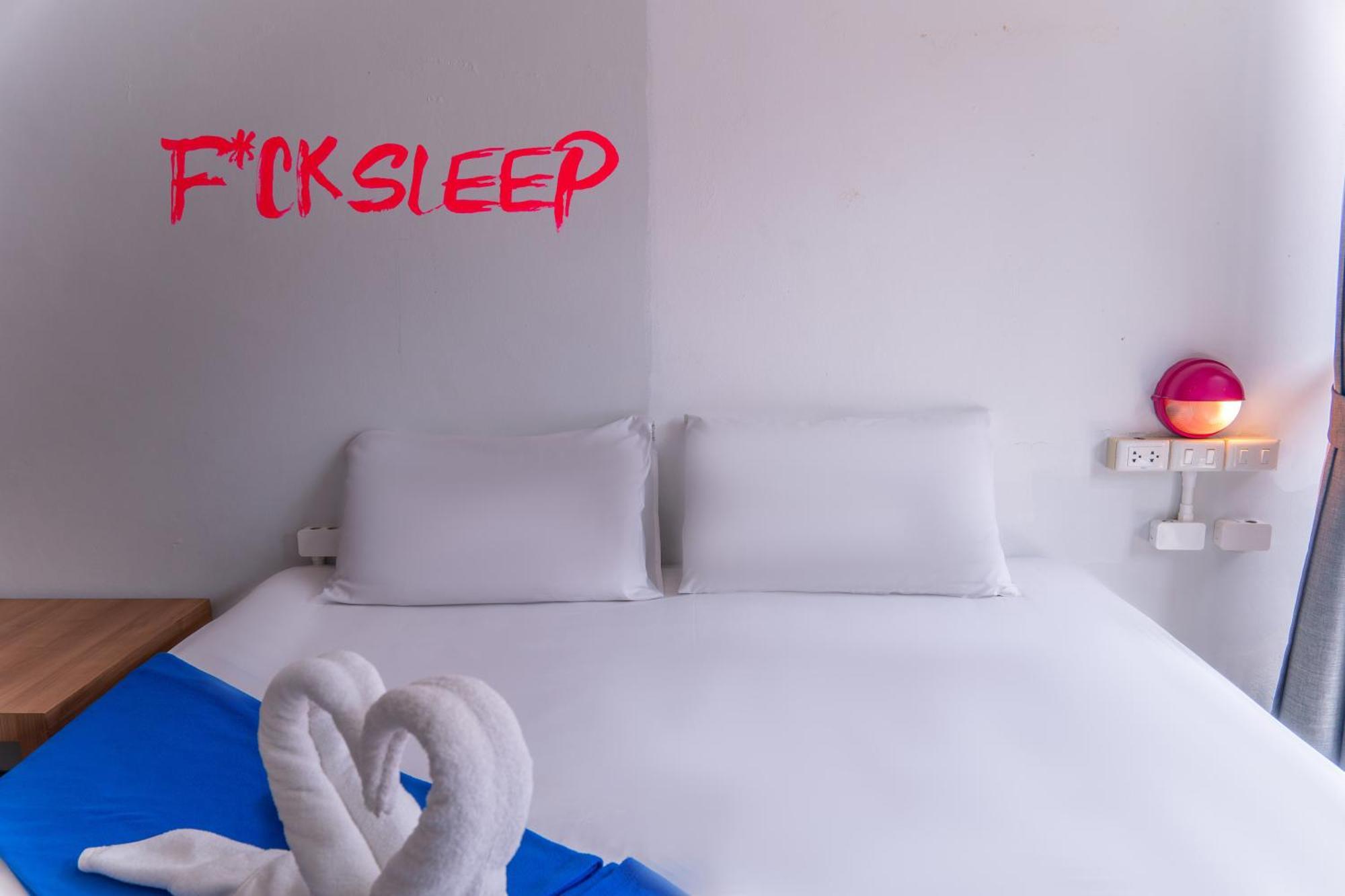 Хостел Slumber Surf Phuket Kata Экстерьер фото