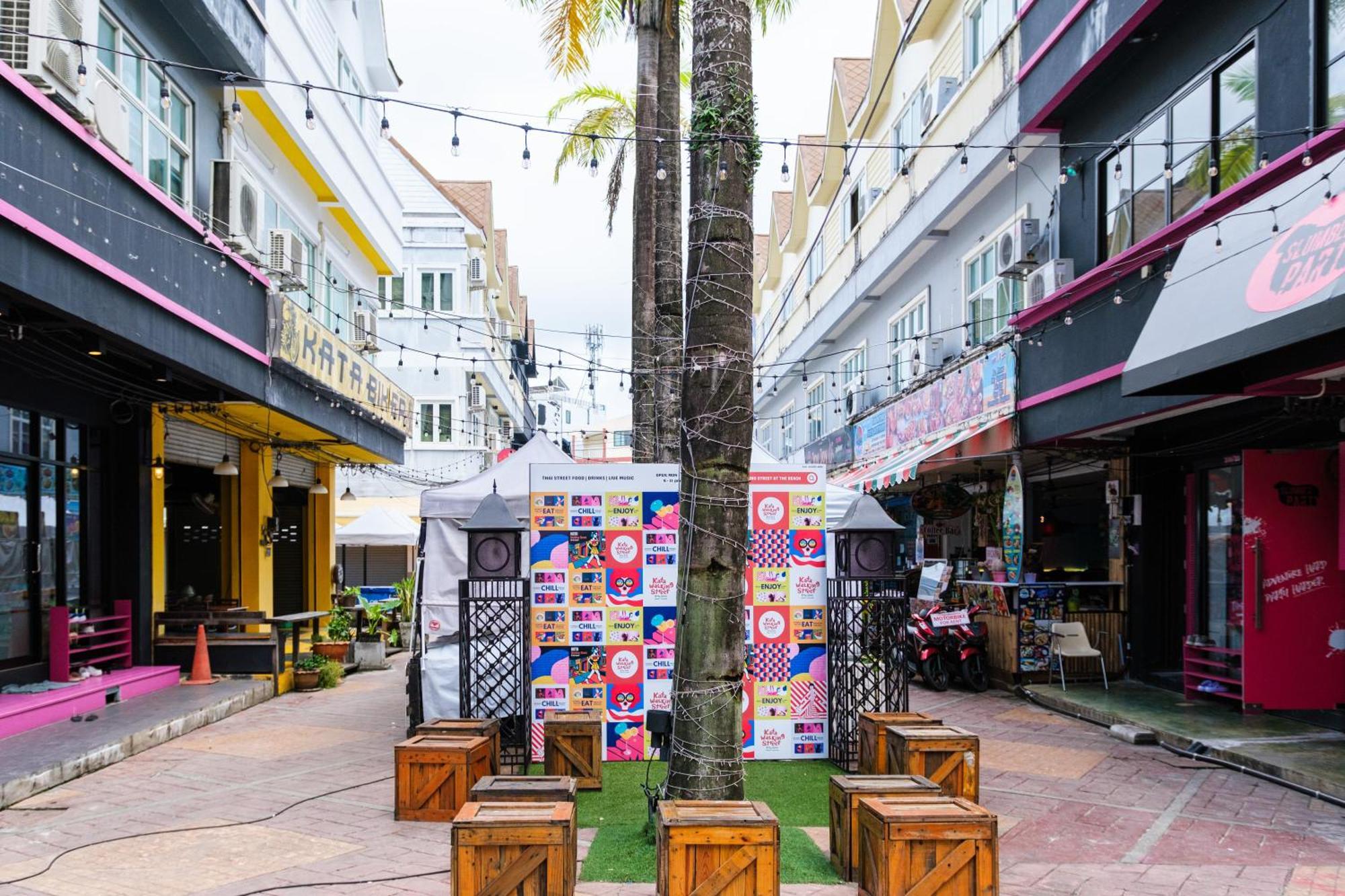 Хостел Slumber Surf Phuket Kata Экстерьер фото